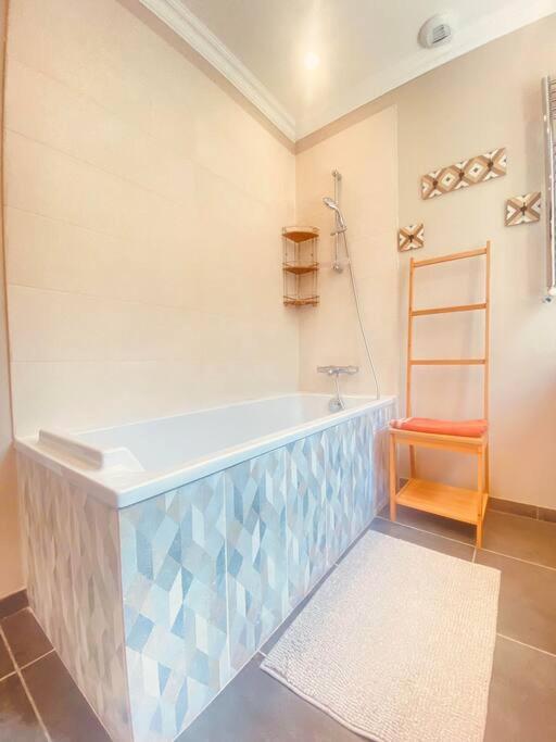 Cocon Familial Apartment Laon Luaran gambar